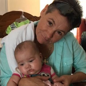 Meet your Posher, Holly